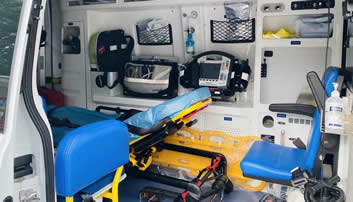 中央监护/病人监护-天荣医疗上海5G救护车体验！