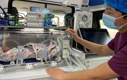 新生儿监护/急救车载监护/互联网+院前急救-天荣医疗危重新生儿院前急救及转运一体化系统