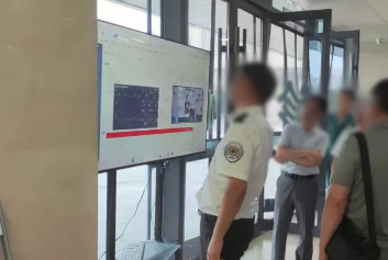 5G车载终端/移动急救单元远程会诊平台天荣医疗-生命“零延迟”！泰州这条“急救绿色通道”，为健康江苏注入温暖动能